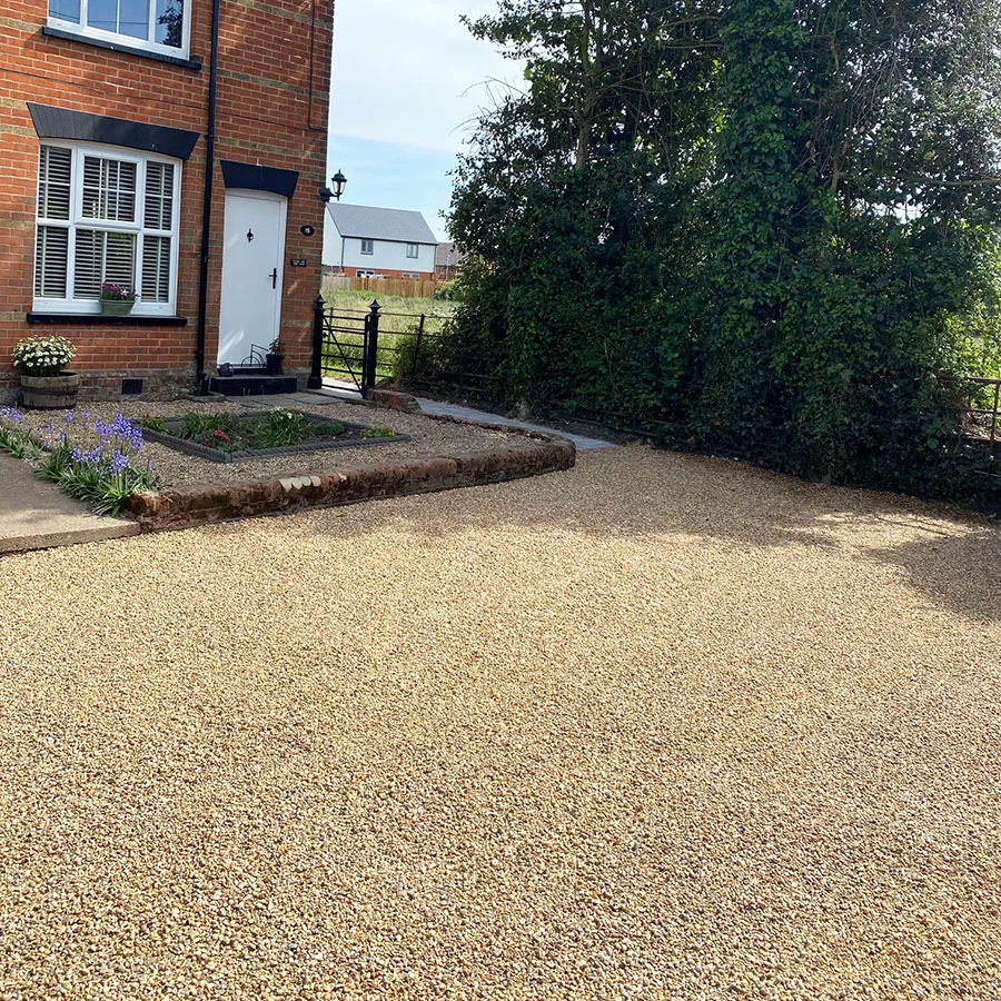 Tar & Chip Driveways Tar & Chip Driveways